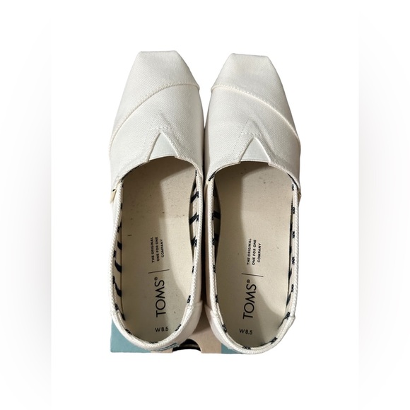 TOMS White Alparagata Slip On Shoes - Picture 4 of 6